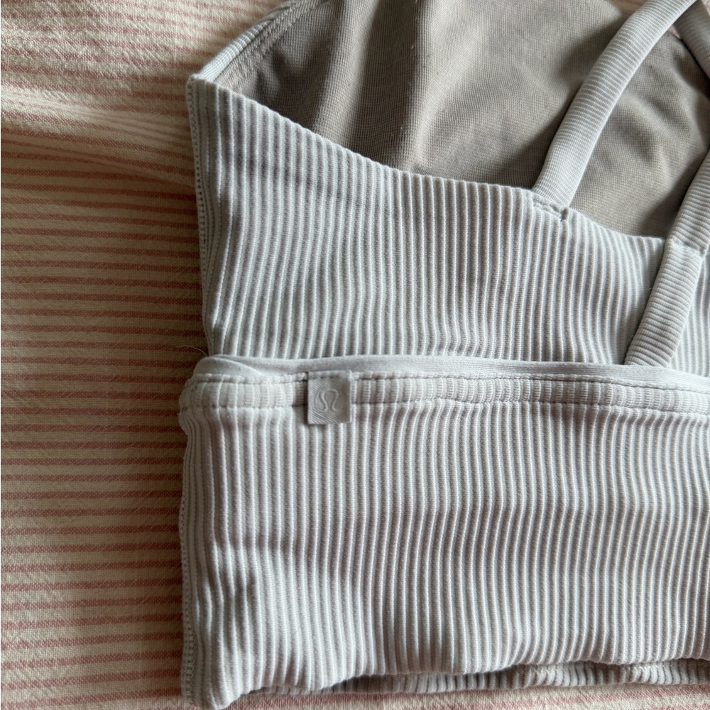 Lululemon Ribbed Bra - Picture 4 of 10
